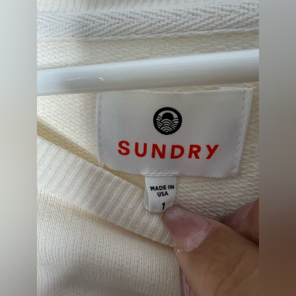 Sundry Hearts Raw Hem Boxy Scoop neck Sweatshirt Sz 1 - Picture 7 of 11
